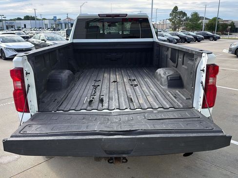 Used 2024 Chevrolet Silverado 3500 LT w/ Texas Edition AWD/4WD image 8