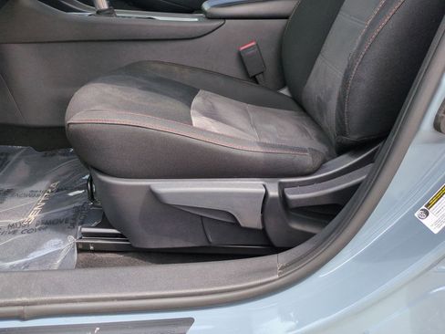 Used 2024 Nissan Sentra SR FWD image 17