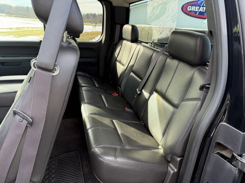 Used 2011 GMC Sierra 1500 SLE w/ Power Tech Package image 32