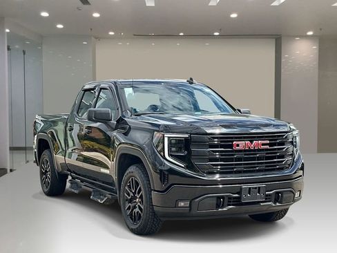 Used 2023 GMC Sierra 1500 Elevation AWD/4WD image 6