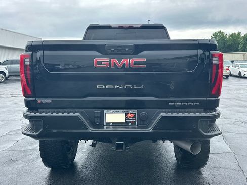 Used 2025 GMC Sierra 2500 Denali w/ Denali Reserve Package AWD/4WD image 7