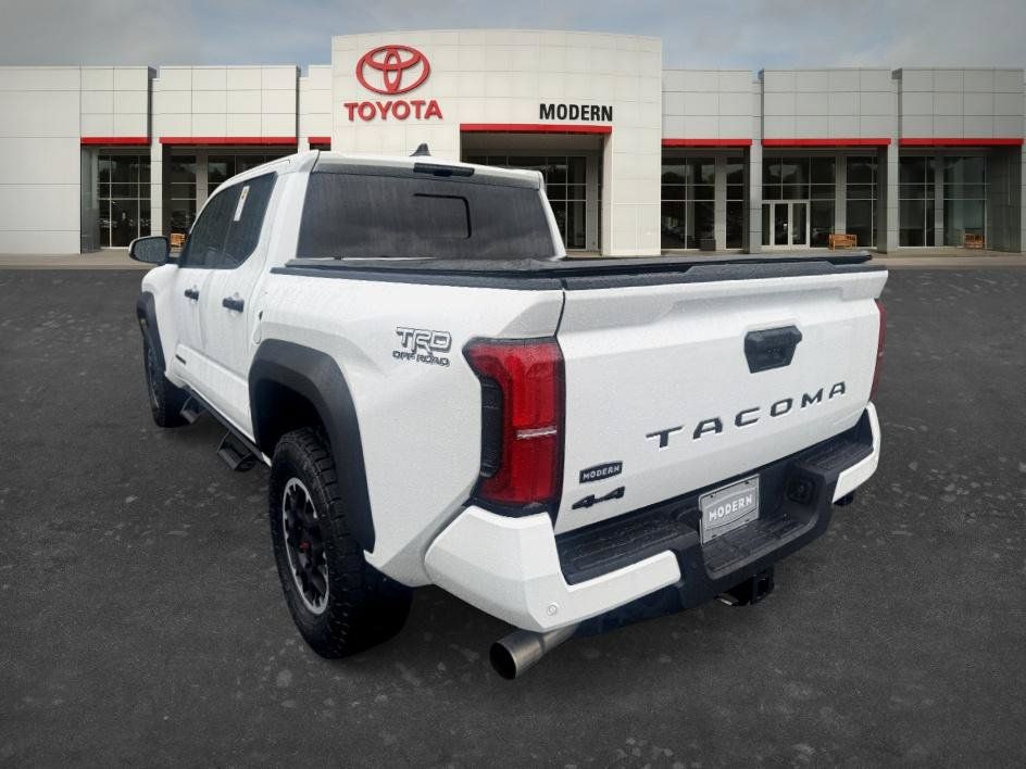 Used 2024 Toyota Tacoma TRD Off-Road w/ TRD Off Road Upgrade Package AWD/4WD image 7