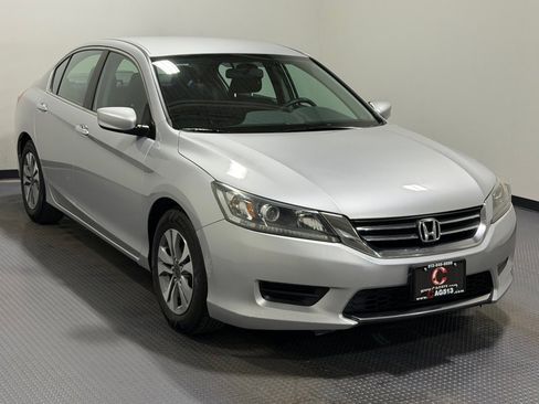 Used 2014 Honda Accord LX image 4