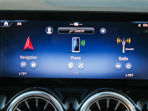 Certified 2025 Mercedes-Benz GLA 250 4MATIC image 16