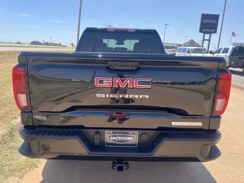 New 2024 GMC Sierra 1500 Elevation image 4
