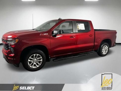 Used 2024 Chevrolet Silverado 1500 RST w/ Convenience Package II AWD/4WD image 2