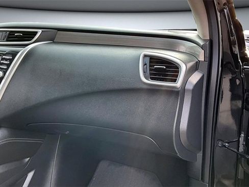 Certified 2017 Nissan Murano Platinum w/ Platinum Technology Package image 26