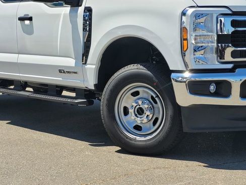 New 2026 Ford F350 XL w/ XL Chrome Package AWD/4WD image 2
