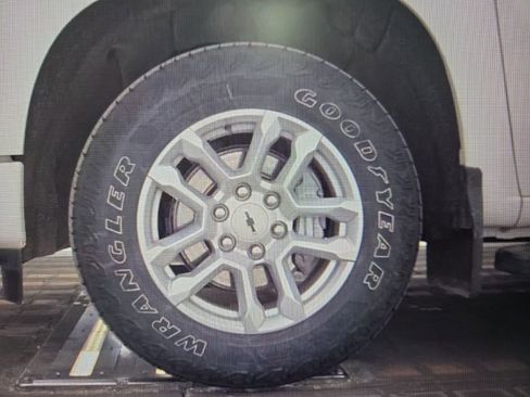 Used 2022 Chevrolet Silverado 1500 RST w/ Z71 Off-Road Package image 18