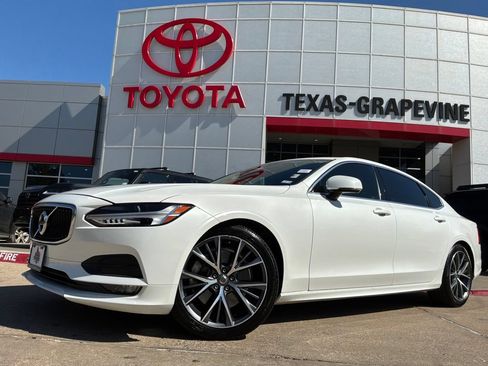 Used 2019 Volvo S90 T6 Momentum AWD/4WD image 2