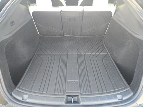 Used 2026 Tesla Model Y 2WD image 24