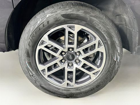 Used 2025 Ford Expedition Max Active AWD/4WD image 11
