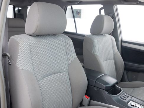 Used 2007 Toyota 4Runner SR5 image 27