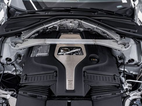 New 2026 Aston Martin DBX S image 33