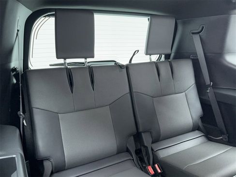 Used 2025 Lexus GX 550 image 56