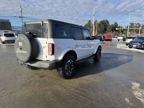 Used 2023 Ford Bronco Outer Banks image 5