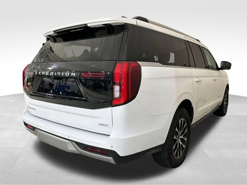 Used 2025 Ford Expedition Max Platinum AWD/4WD image 5