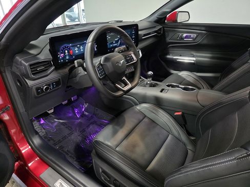 Used 2024 Ford Mustang GT Premium image 12
