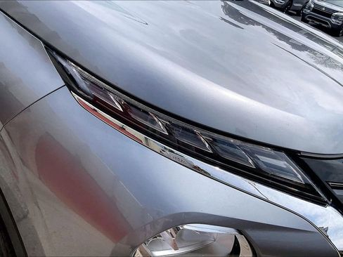 Used 2023 Mitsubishi Outlander SE AWD/4WD image 27