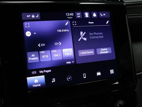 Used 2023 Jeep Grand Cherokee Altitude image 23