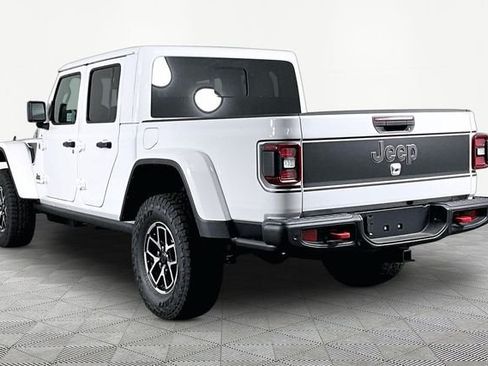New 2026 Jeep Gladiator Rubicon AWD/4WD image 3