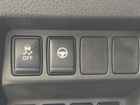 Certified 2022 Nissan Rogue Sport SL w/ Premium Package image 26