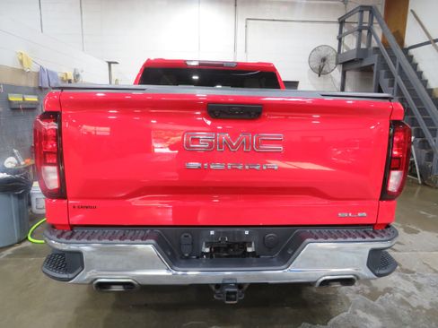 Used 2023 GMC Sierra 1500 SLE AWD/4WD image 5