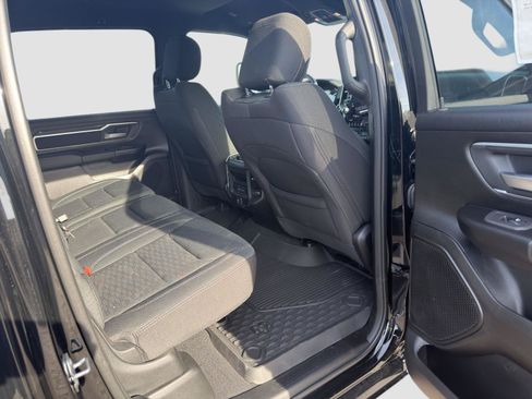 New 2026 RAM 1500 Big Horn AWD/4WD image 17