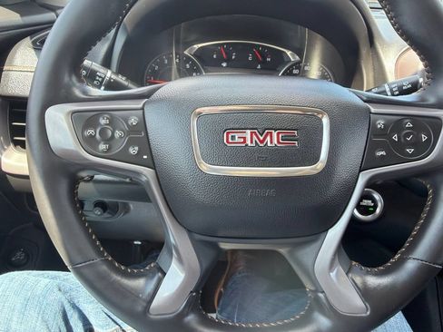 Used 2022 GMC Terrain AT4 w/ Infotainment Package II AWD/4WD image 15