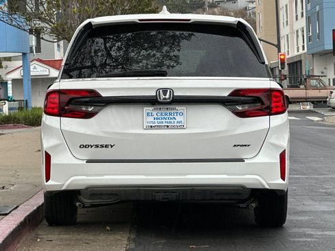 New 2026 Honda Odyssey Sport-L image 4