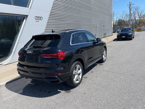 Used 2020 Audi Q3 2.0T Prestige w/ Prestige Package image 25