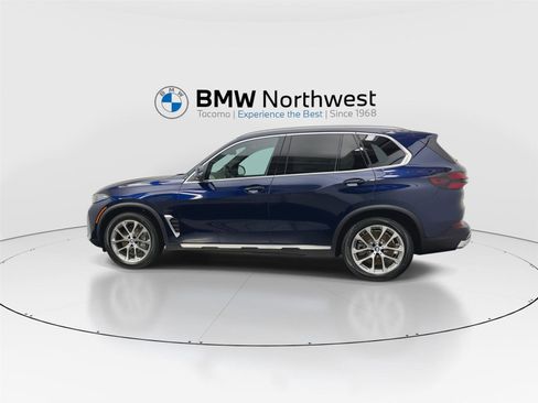 New 2026 BMW X5 xDrive50e AWD/4WD image 11