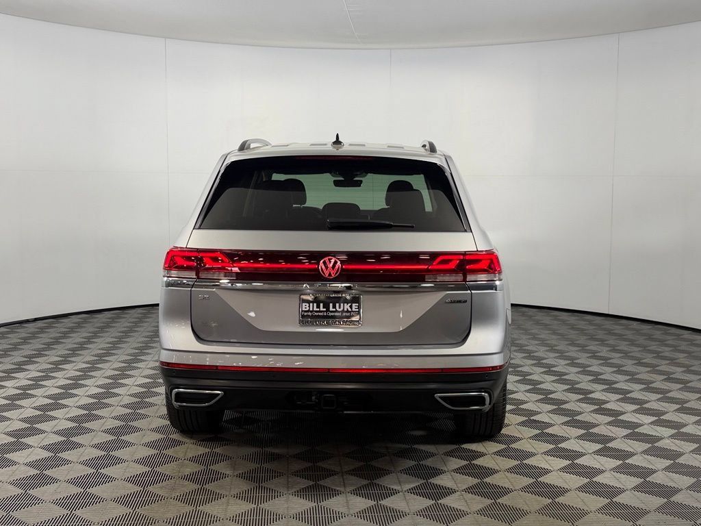 Used 2026 Volkswagen Atlas SE AWD/4WD image 7