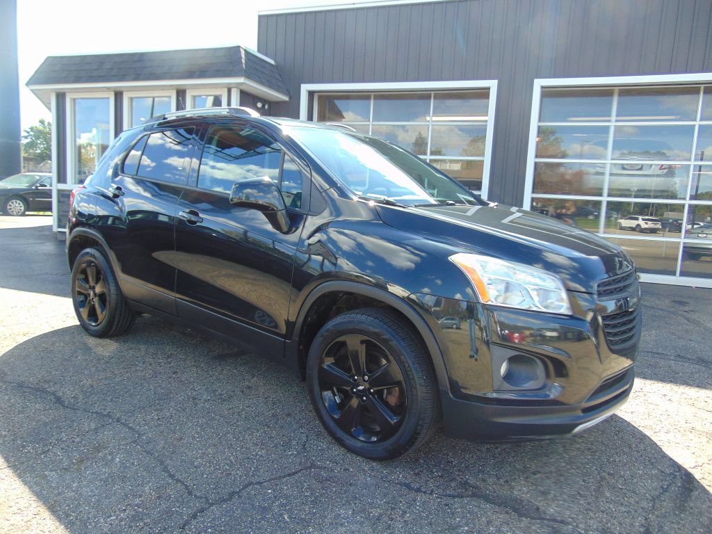 Used 2016 Chevrolet Trax LTZ w/ Midnight Edition AWD/4WD image 6