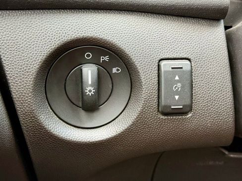 Used 2011 Ford Fiesta SES w/ 301A Rapid Spec Order Code FWD image 21