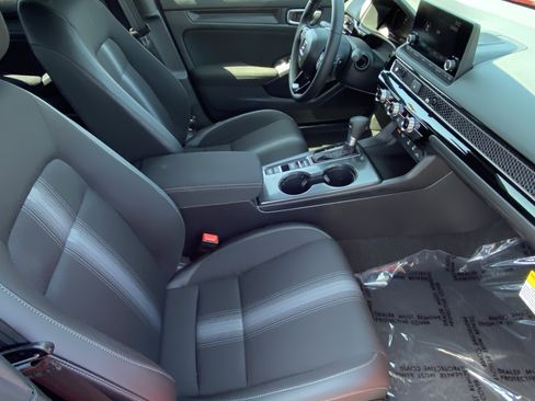 Used 2026 Honda Civic Sport image 9
