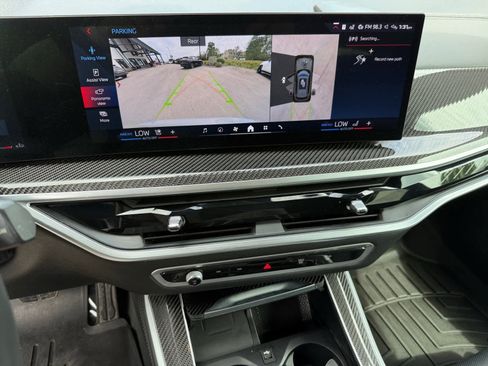Used 2024 BMW X5 M60i AWD/4WD image 17