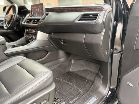 Used 2022 Chevrolet Tahoe LT image 16