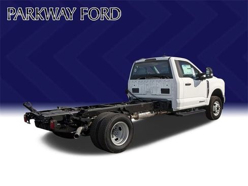 Used 2024 Ford F350 XL w/ Snow Plow Prep Package image 5