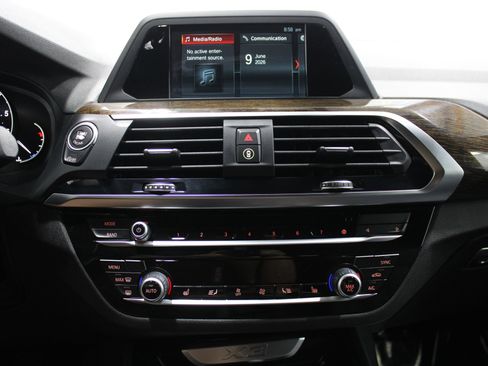 Used 2019 BMW X3 xDrive30i w/ Driving Assistance Package AWD/4WD image 32