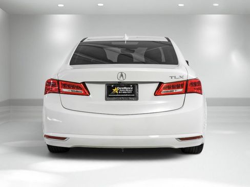 Used 2019 Acura TLX w/ Technology Package FWD image 8