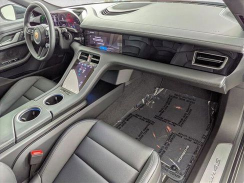 New 2026 Porsche Taycan 4S image 25
