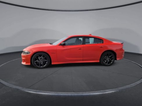 Used 2022 Dodge Charger R/T w/ Blacktop Package image 4