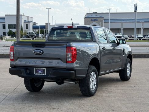 Used 2025 Ford Ranger XL RWD image 4