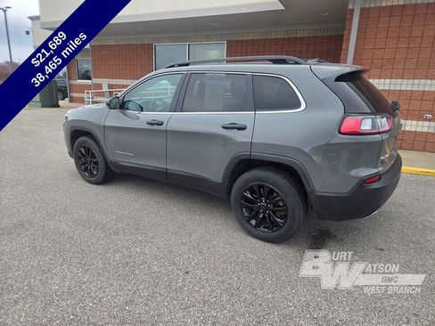 Used 2022 Jeep Cherokee Latitude Lux image 25