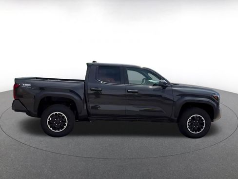 Used 2025 Toyota Tacoma TRD Off-Road AWD/4WD image 14