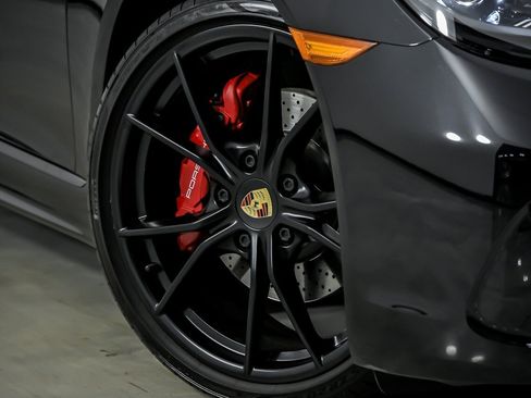 Used 2017 Porsche 718 Cayman S RWD image 4