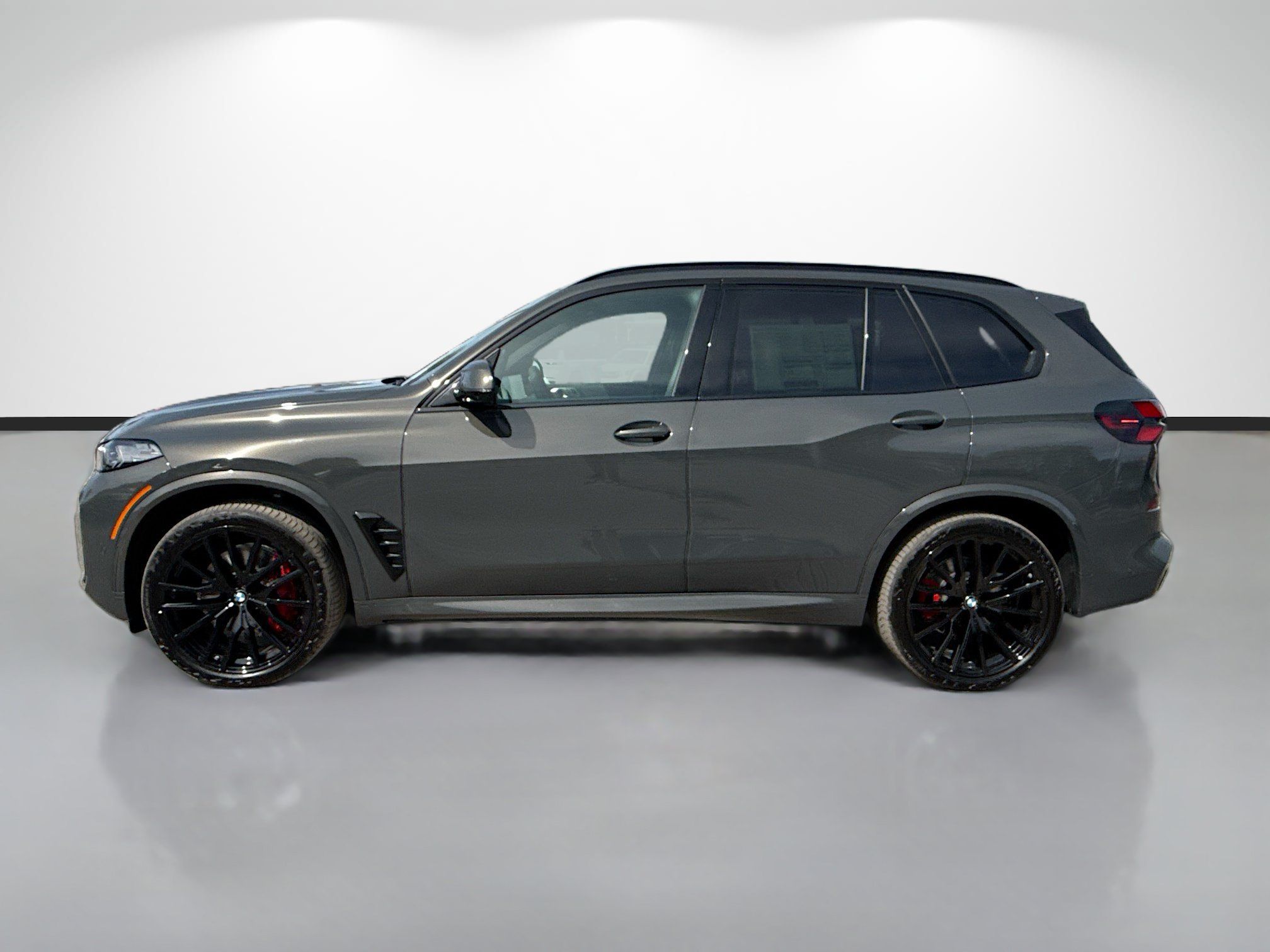 New 2026 BMW X5 sDrive40i w/ M Sport Package RWD image 6