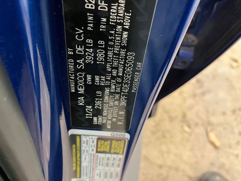 Used 2025 Kia K4 LXS image 28