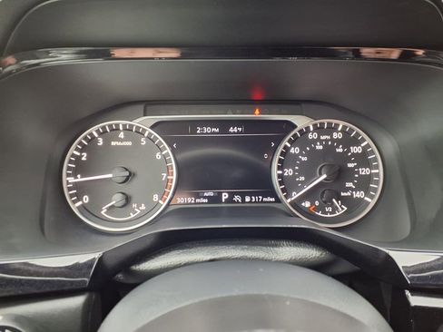 Certified 2025 Nissan Pathfinder SV image 16